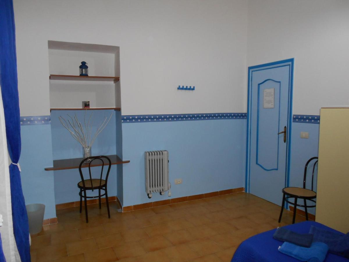 Robby'S House Bed & Breakfast Vico Equense Exterior photo