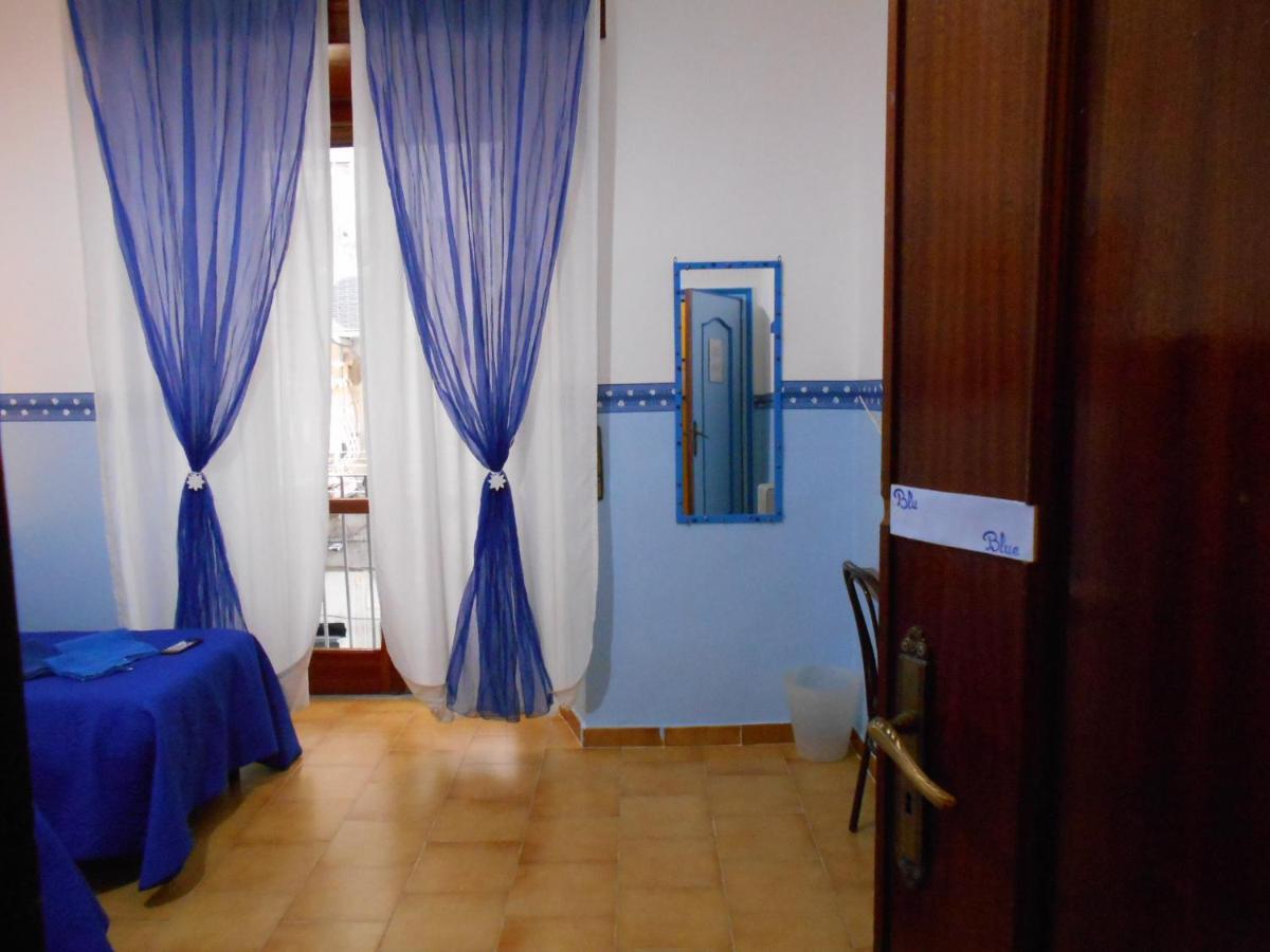 Robby'S House Bed & Breakfast Vico Equense Exterior photo
