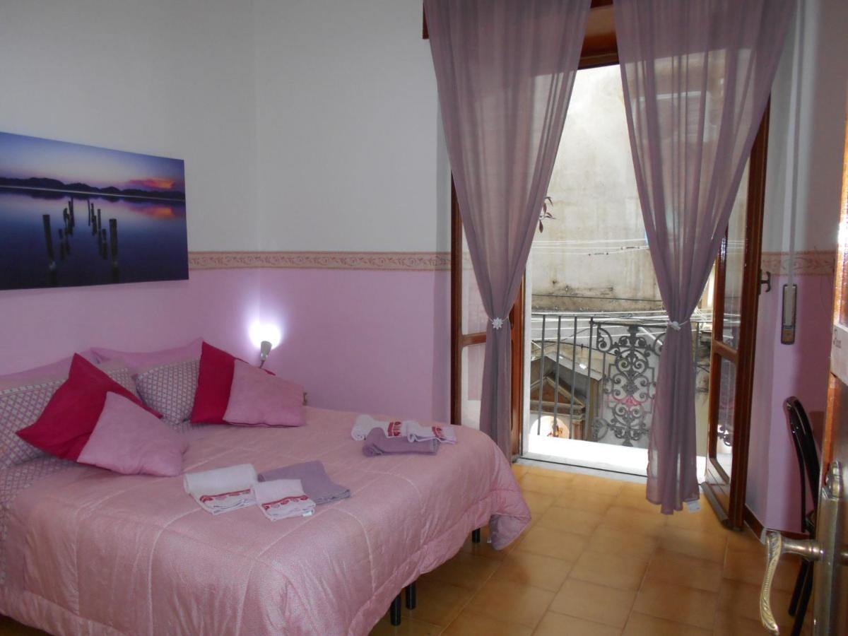 Robby'S House Bed & Breakfast Vico Equense Exterior photo