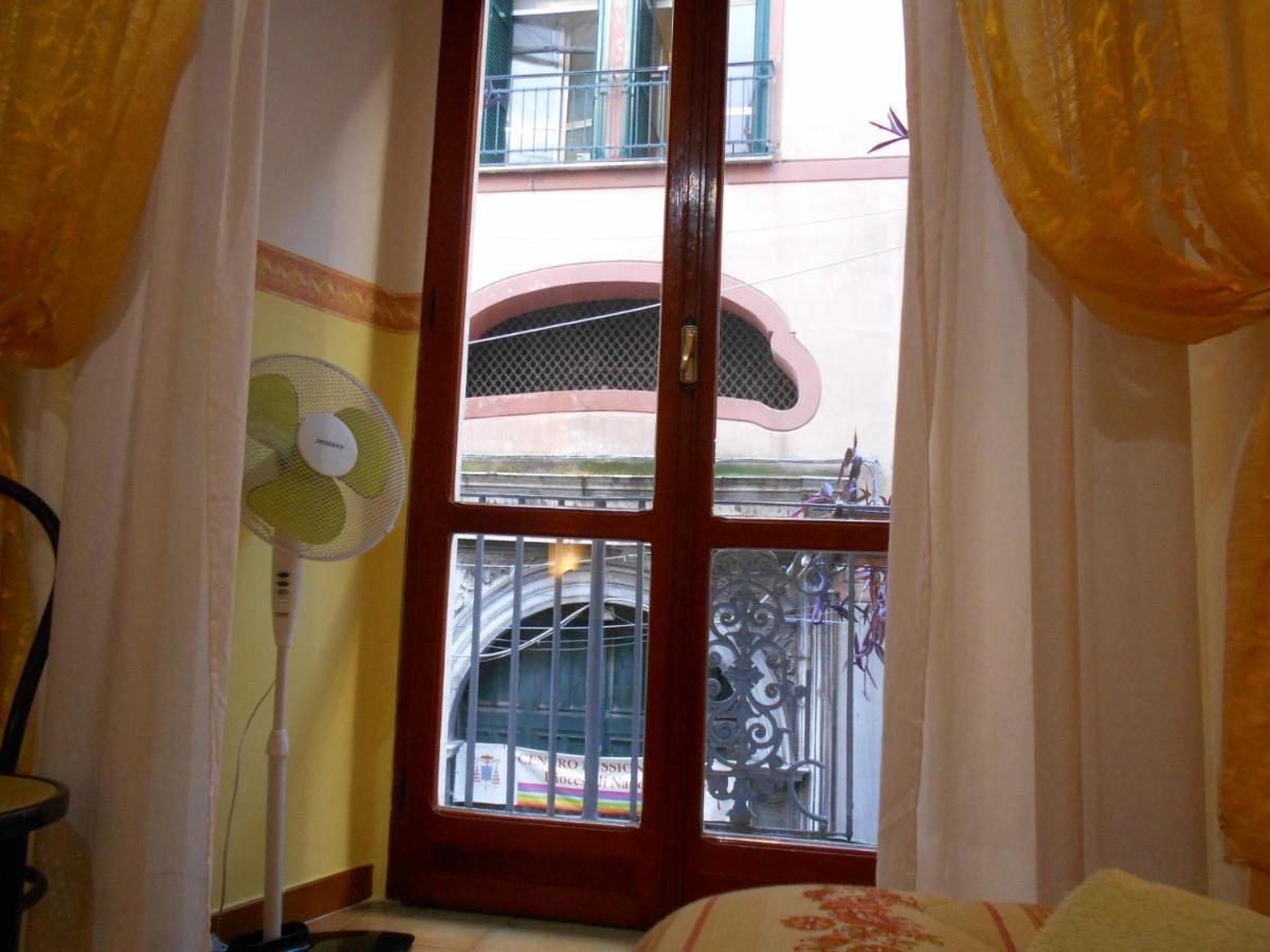 Robby'S House Bed & Breakfast Vico Equense Exterior photo