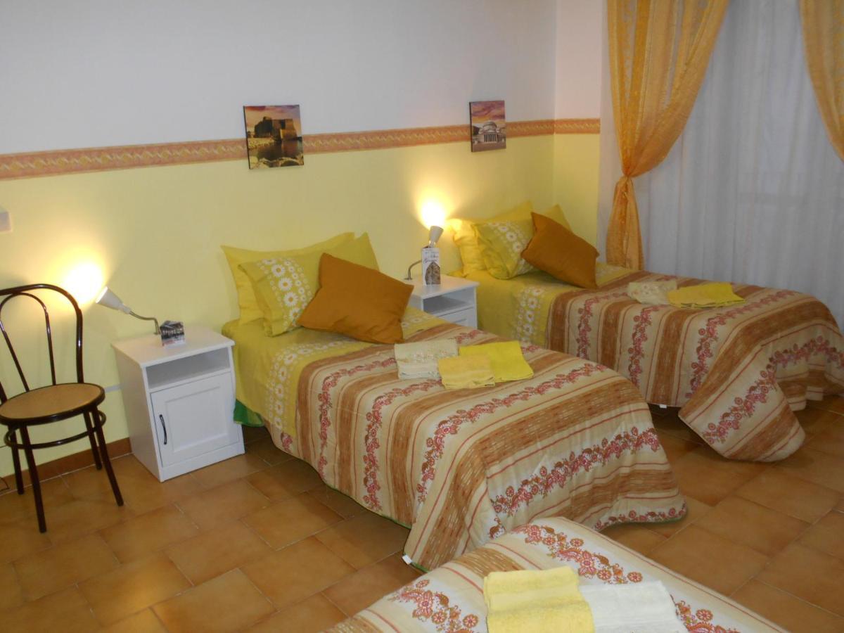Robby'S House Bed & Breakfast Vico Equense Exterior photo