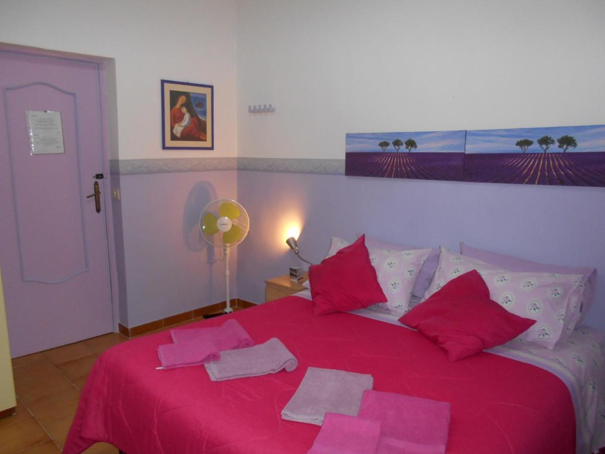 Robby'S House Bed & Breakfast Vico Equense Exterior photo